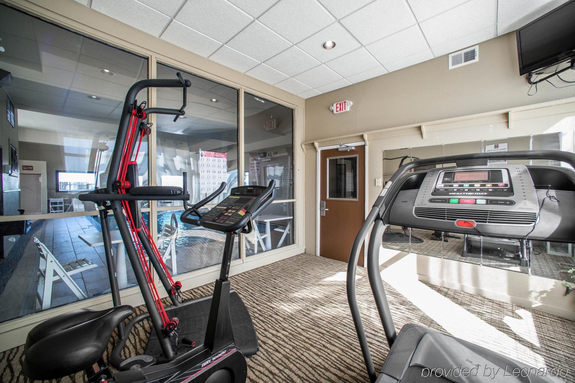 Comfort Inn & Suites St Louis-เฮเซลวูด ภายนอก รูปภาพ