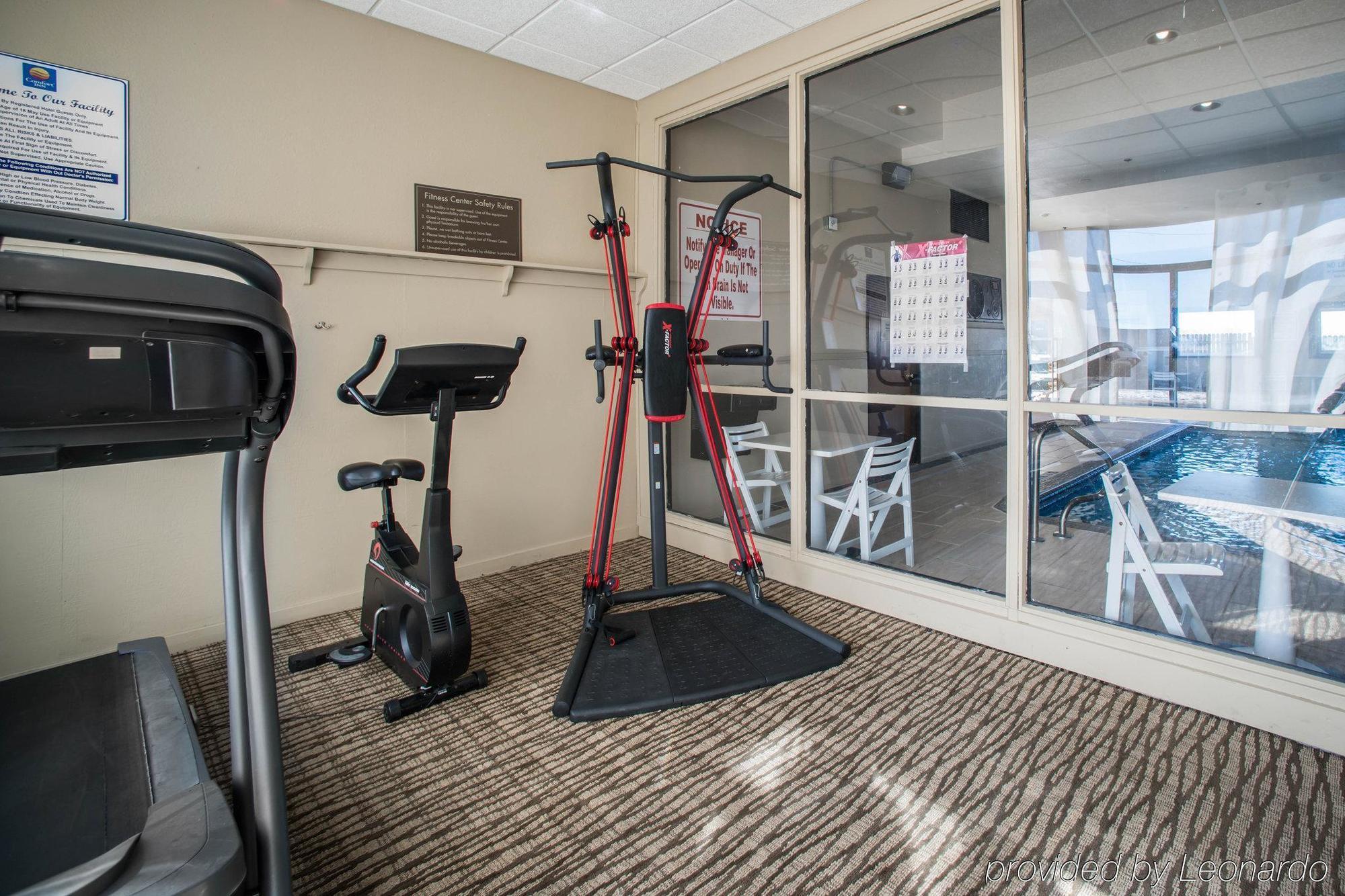 Comfort Inn & Suites St Louis-เฮเซลวูด ภายนอก รูปภาพ